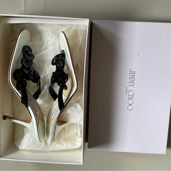 NEVER WORN BEFORE Jimmy Choo patent leather sandal